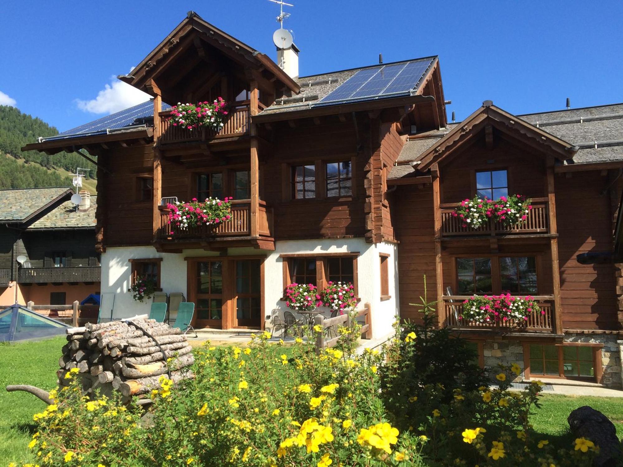 Chalet Nada Livigno Buitenkant foto