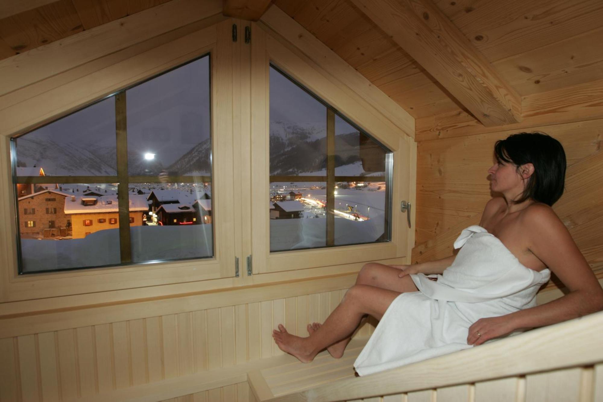 Chalet Nada Livigno Buitenkant foto