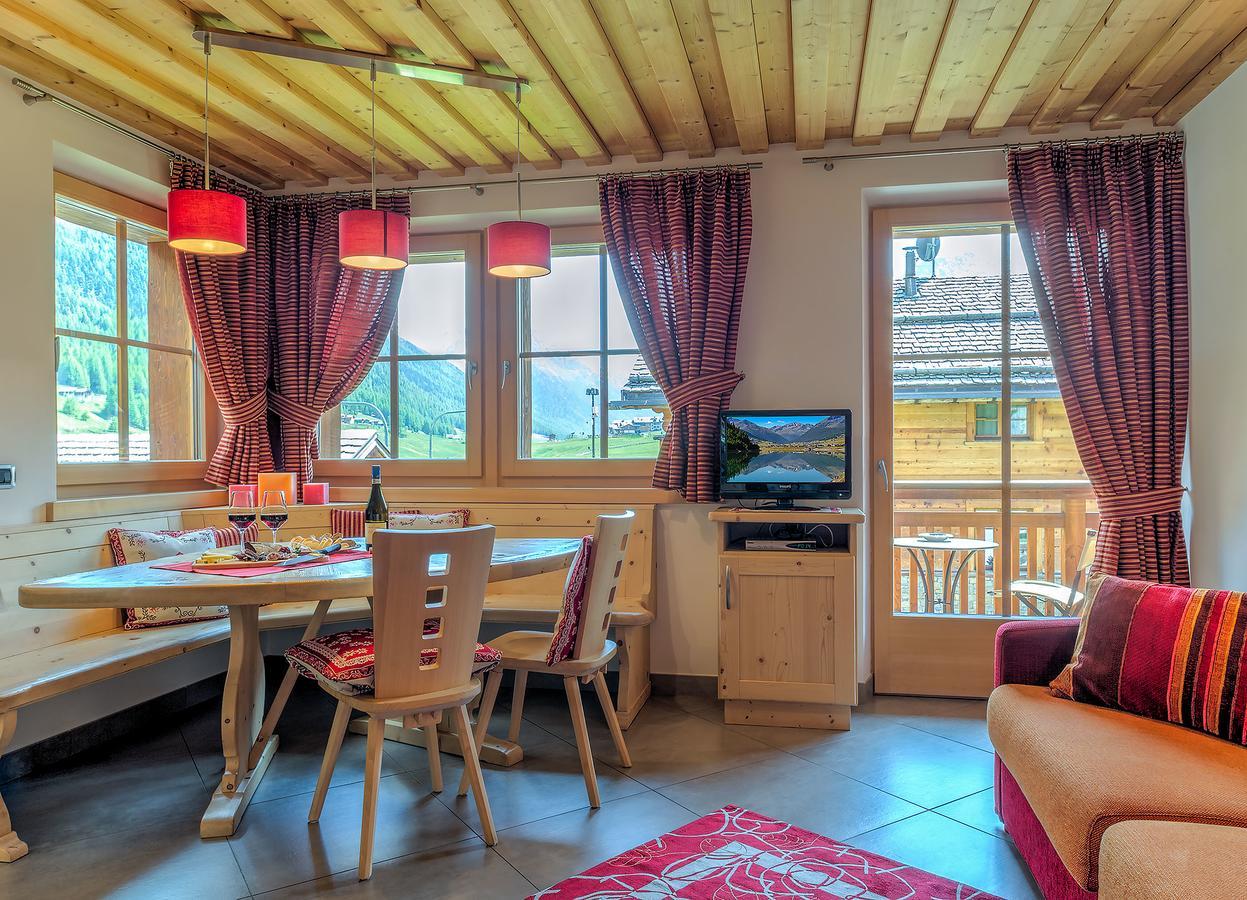 Chalet Nada Livigno Buitenkant foto